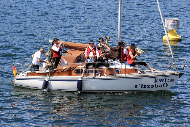 方面做出针 方面做出针